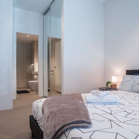 The William Suites Melbourne City Exterior foto